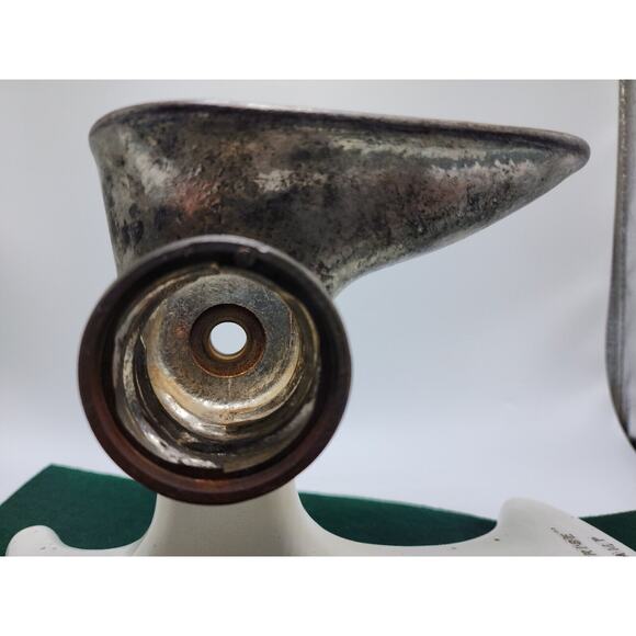 Vintage 70s Meat‎ Grinder Enterprise K-1978 White Cast-Iron No Clamp - Picture 6 of 16